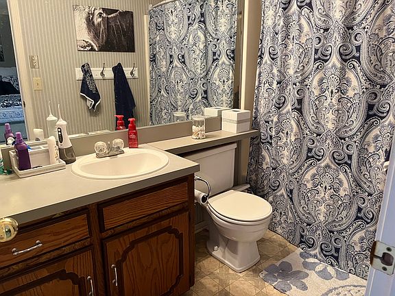 upstairs bathroom