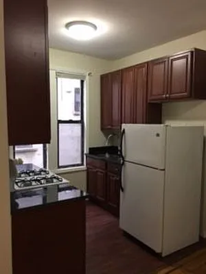 Rented by Charles Roth, LREB | media 14