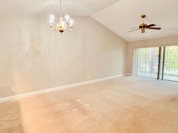 3rd image of 1323 Derbyshire Ct