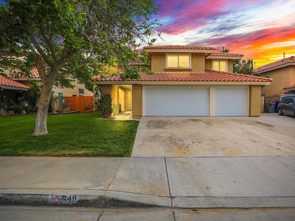 1st image of 649 Esther Dr