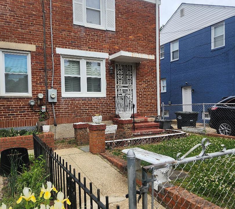 1st image of 5514 C St SE