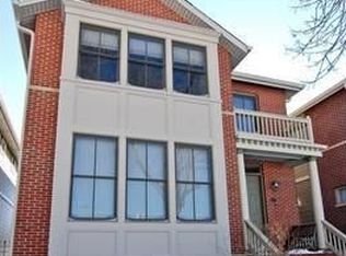 2441 W Grace St, Chicago, IL 60618