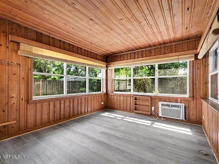 6216 Suwanee Rd — Photo 12