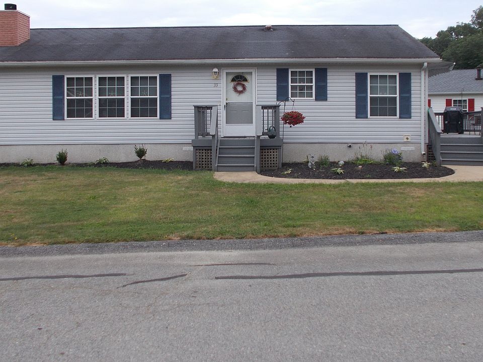 1st image of 33 Bluebird Dr