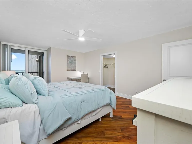 1600 Gulf Blvd #1016 — Photo 32