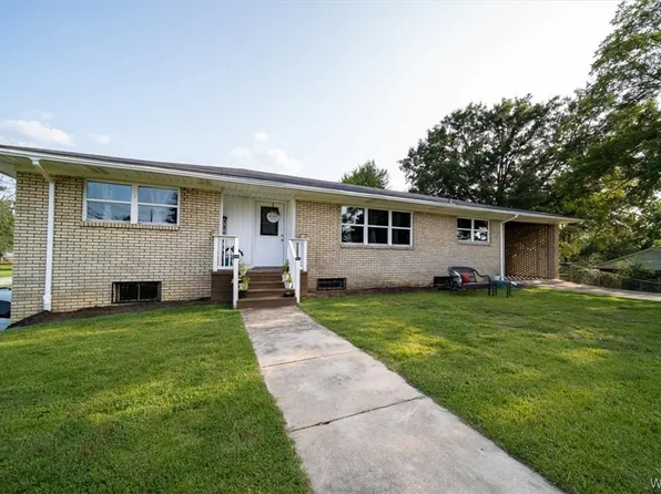 3401 21st St, Northport, AL 35476