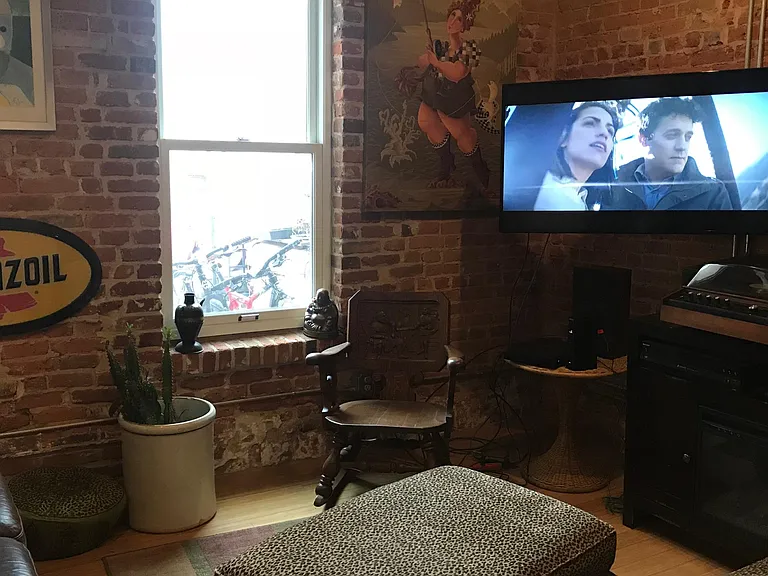 2411 W Colorado Ave #203 — Photo 3