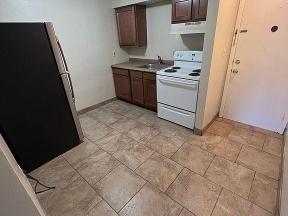 3rd image of 5049 Aravesta Ave APT 5