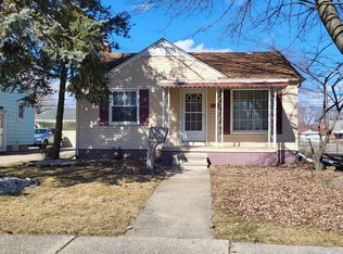 13630 Wesley St, Southgate, MI 48195