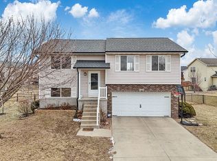 3205 SE Cherry Blossom Dr, Ankeny, IA 50021