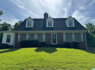 636 Yellowstone Dr, Birmingham, AL 35206