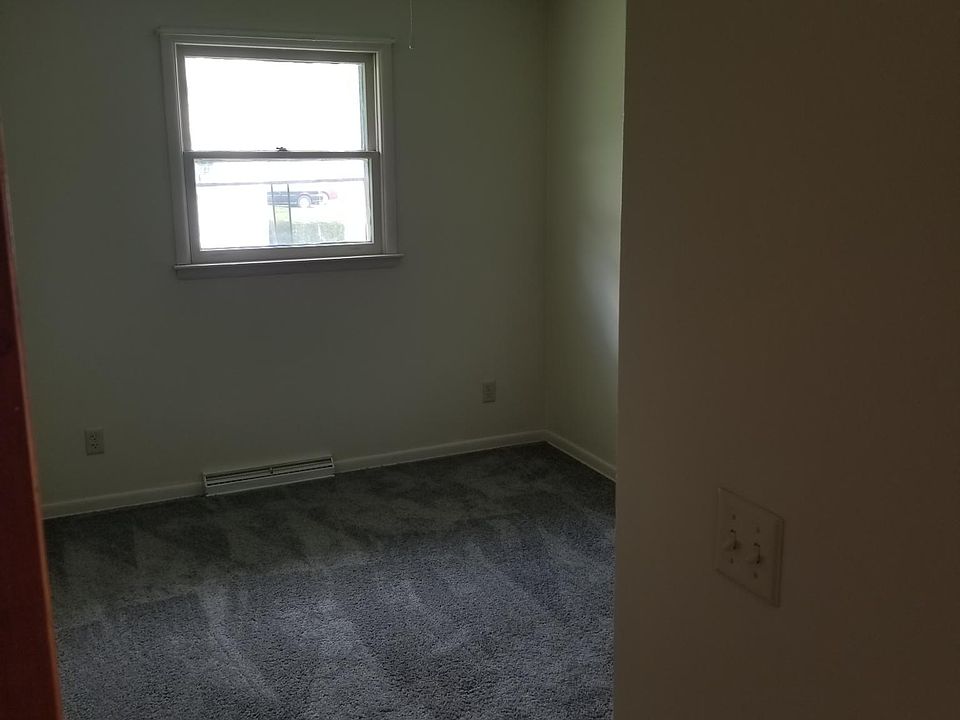 1st image of 737 Lewis Ave