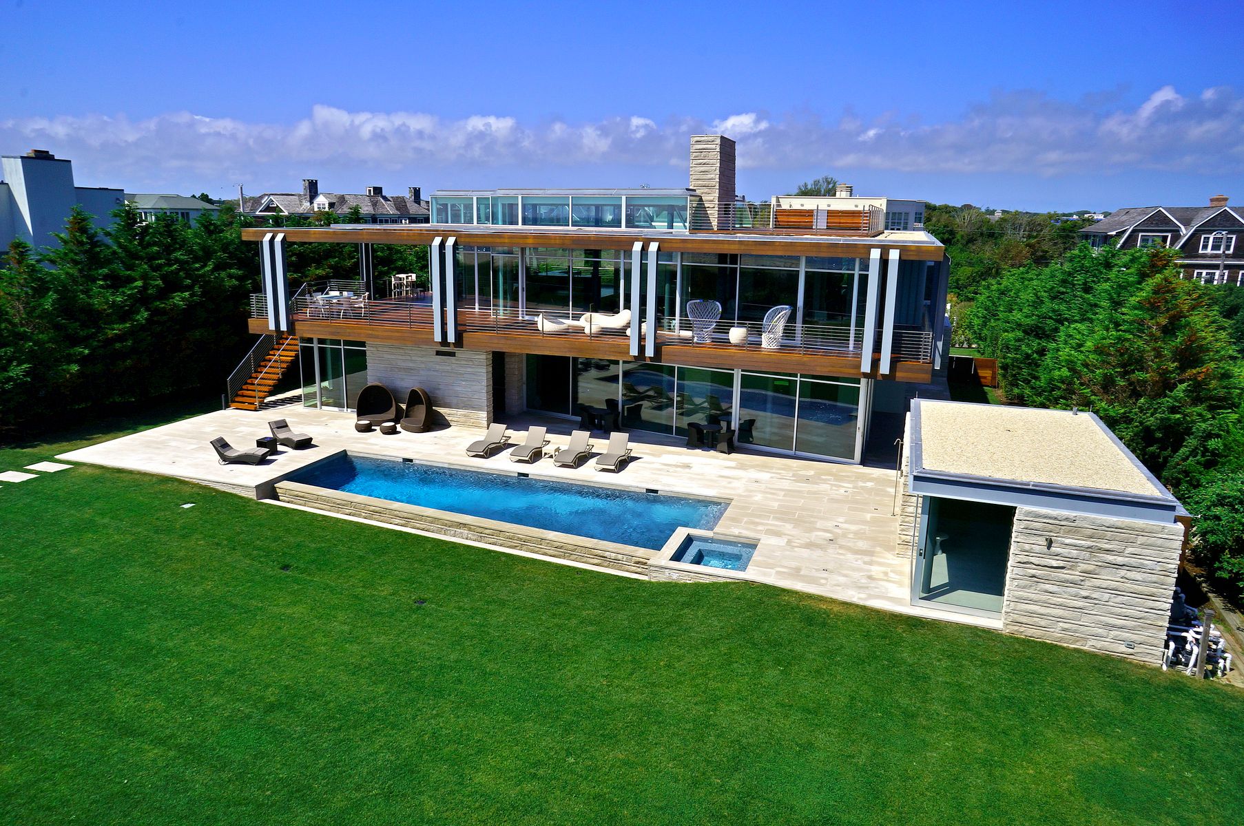 263 Surfside Dr, Bridgehampton, NY 11932 Out East