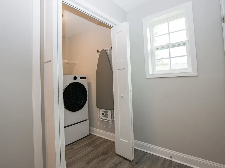 704 Pinecrest St — Photo 19