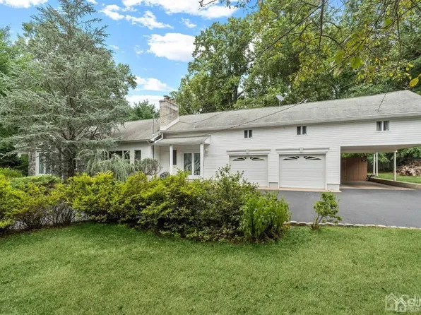 40 Wilson Ave, Morganville, NJ 07751