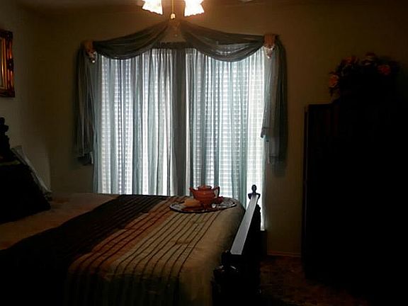 4th image of 6235 Tezcuco Ct