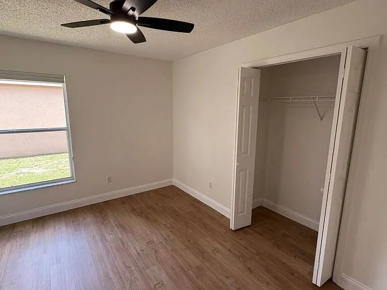 1164 Cardinal Creek Pl — Photo 15
