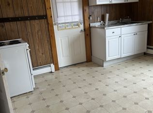 55 Graham St, Gardner, MA 01440
