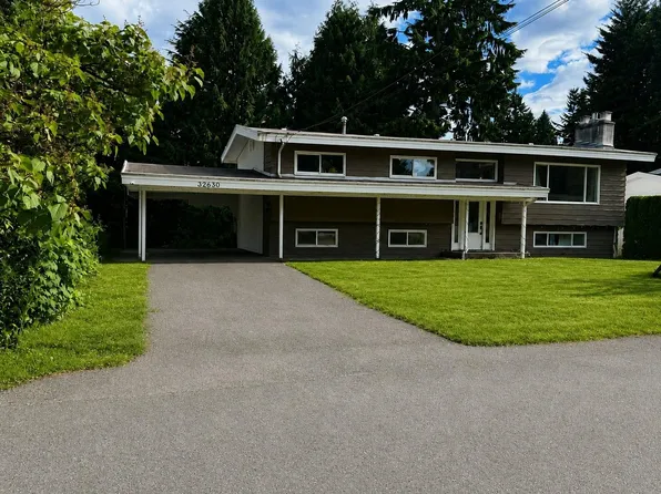32630 Willingdon Cres, Abbotsford, BC V2T 1S2