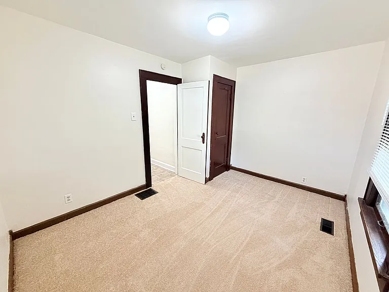 1250 N Colorado Ave — Photo 10