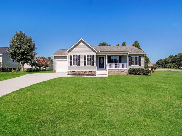 28 Jc Dr, Selma, NC 27576