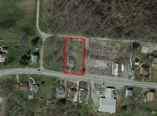 142 Main St, Hickory, PA 15340