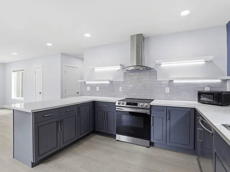 1802 Ponca Ct — Photo 10