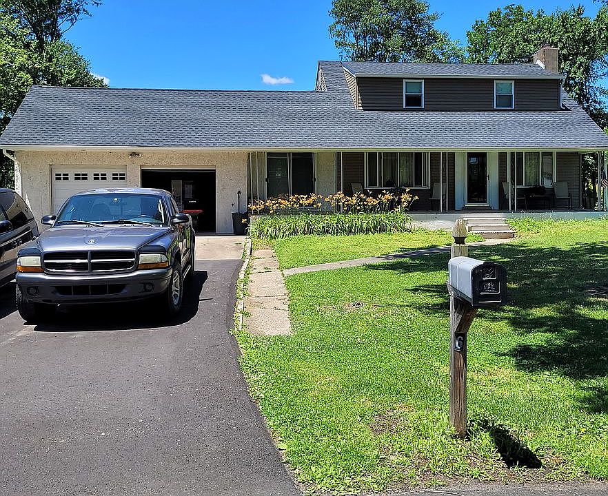 2nd image of 6216 Garrett Ave