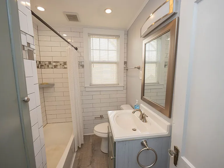 3355 Lexington Rd — Photo 8