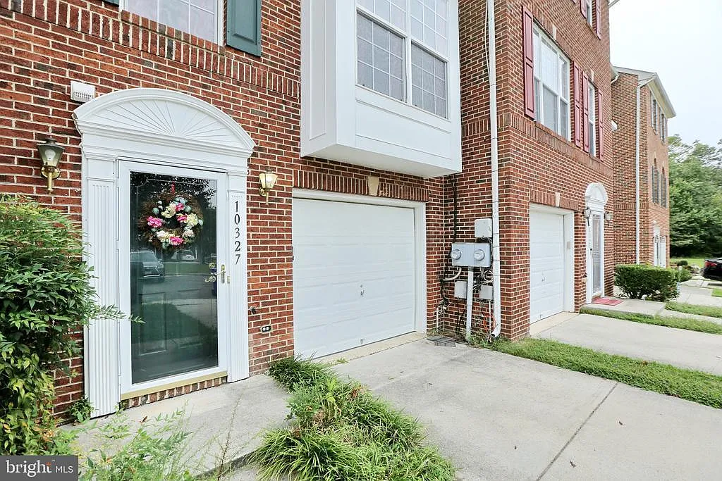 10327 Housely Pl photo 1