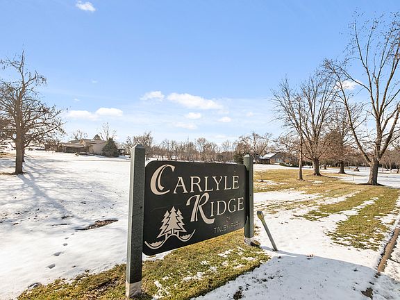 3rd image of 17330 Carlyle Ct