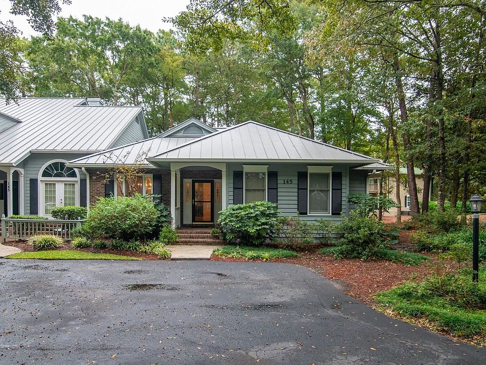1st image of 145 Golden Bear Dr. #4