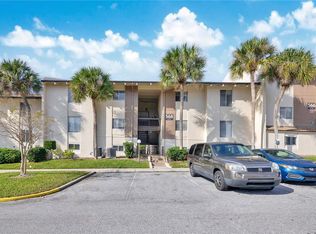 568 Orange Dr APT 50, Altamonte Springs, FL 32701