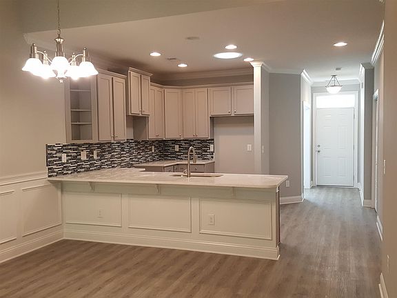 3rd image of 508 Aft Ct #102