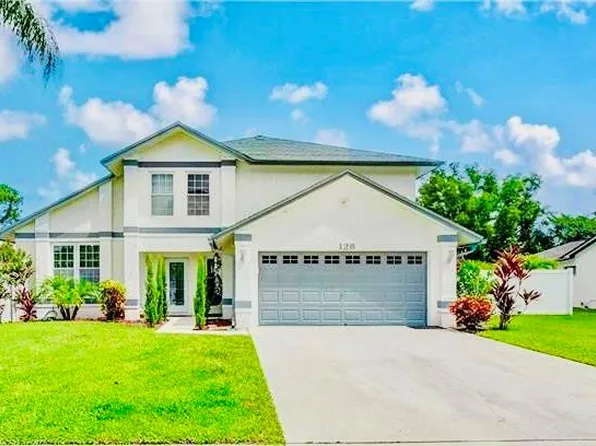 128 N Royal Pine Circle, Royal Palm Beach, FL 33411