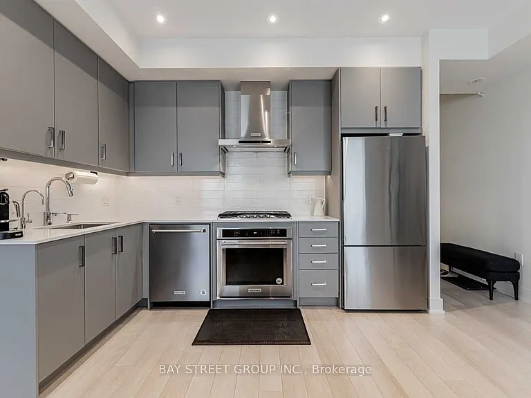 52 Holmes Ave #10 — Photo 6