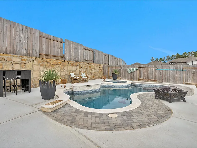 14217 Savage River Ln — Photo 46