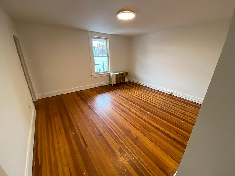 227 Warren St #2 — Photo 7