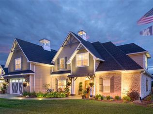 1529 N Manchester Dr, Greenfield, IN 46140