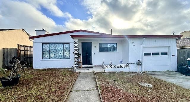 1st image of 202 Wicklow Dr