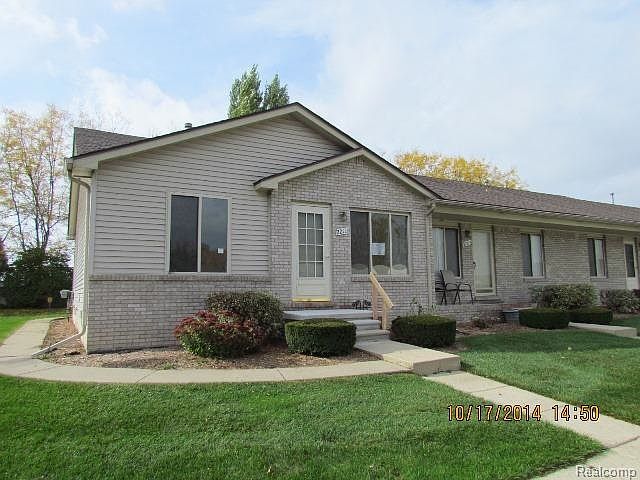 1st image of 22111 Glenwood St