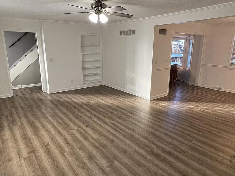 503 Aspen Way — Photo 16