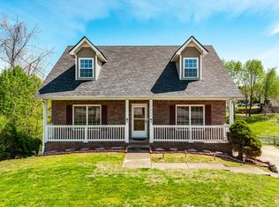 1037 Periwinkle Pl, Clarksville, TN 37040