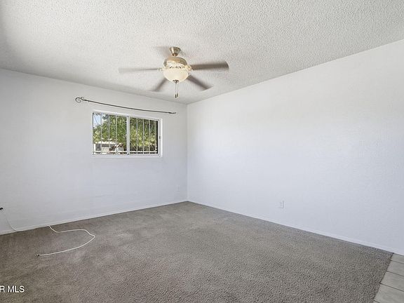 3rd image of 496 Telop Rd
