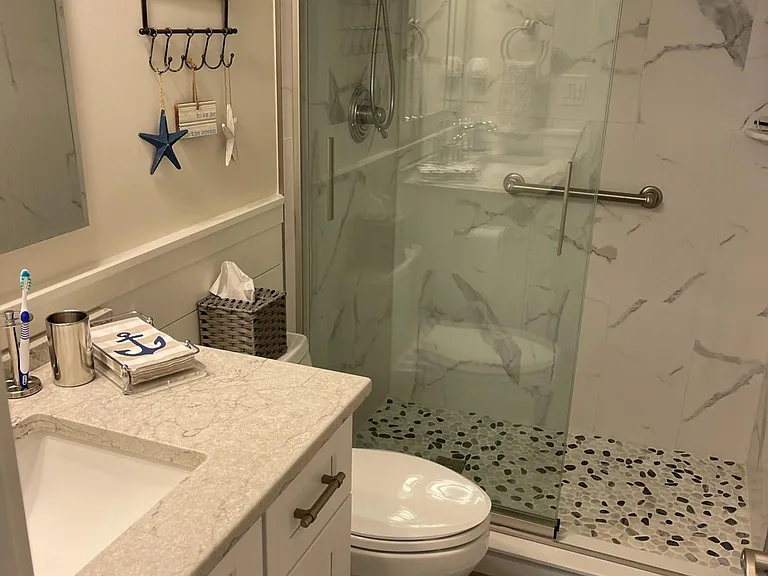 1100 Gulf Shore Blvd N #307 — Photo 9