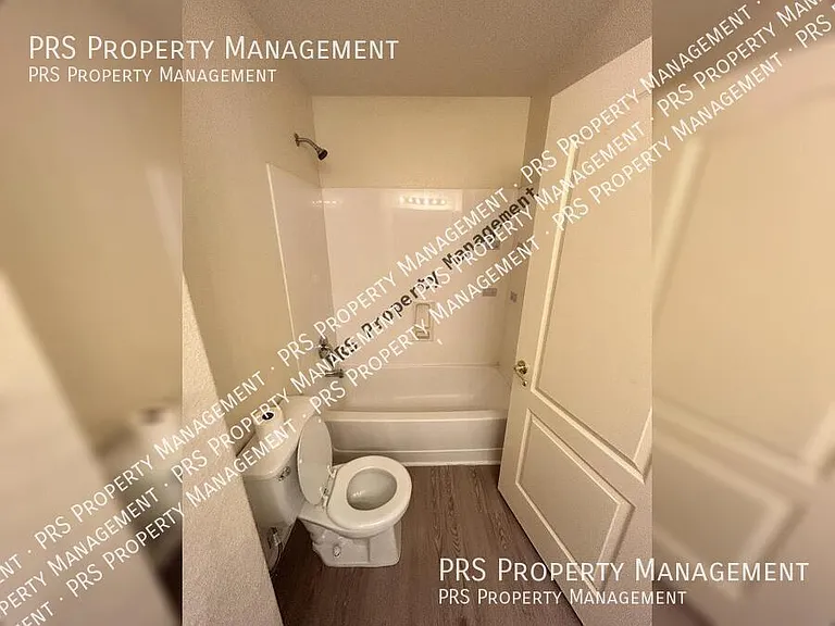42406 W Sunland Dr — Photo 48