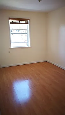 Rented by Winzone Realty Inc | media 33