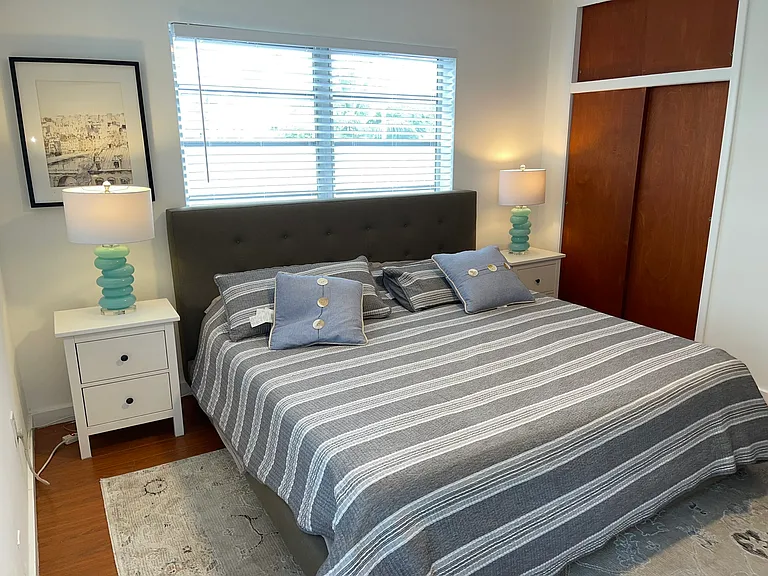 1021 Michigan Ave #7 — Photo 18