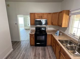 824 7th St, Rupert, ID 83350