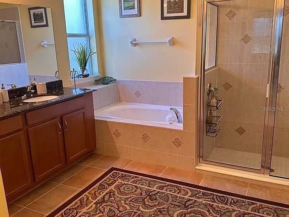 5th image of 2156 Bay Clover Dr